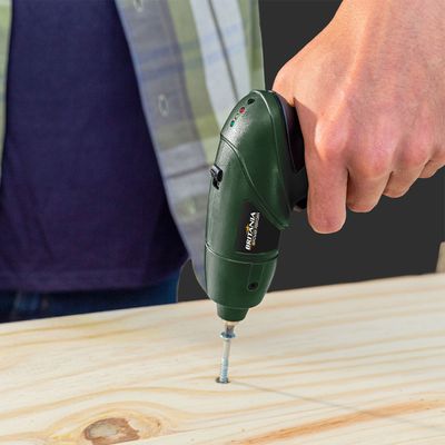 Parafusadeira Britânia Hobby  4,8V BPF01 200RPM Bivolt