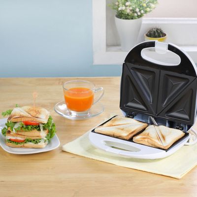 Sanduicheira Britânia Bello Pane Inox 750W 127V