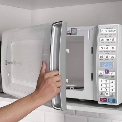 Forno Micro-ondas Electrolux 34 Litros MEO44 Branco / 110V