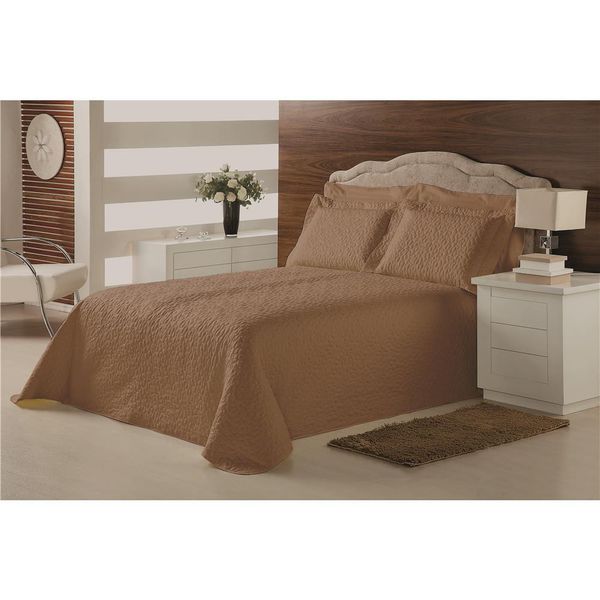 Colcha Matelassê Queen Plumasul em Poliéster e Microfibra com Soft Touch Café Colcha Matelassê Queen Plumasul em Poliéster e Microfibra com Soft Touch Café