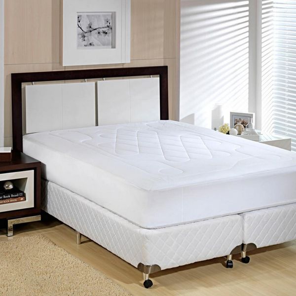 Protetor de Colchão Casal Plumasul Impermeável Matelassê 100 Algodão Branco Protetor de Colchão Casal Plumasul Impermeável Matelassê 100 Algodão Branco
