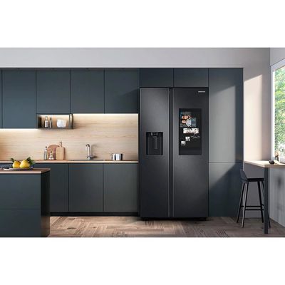 Geladeira Family Hub Side By Side RS58T5561B1 Digital Inverter Frost Free Bluetooth e Wi-Fi 585 Litros Samsung Preto / 220V