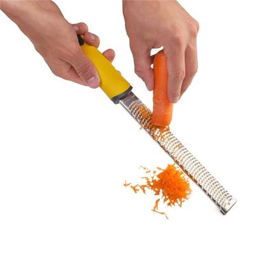 Ralador Zester em Polipropileno, Termoplástico e Aço Inox Brinox Amarelo