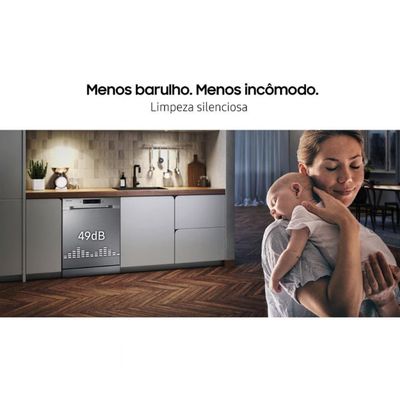 Lava-Louças DW60C7050FSAZ 14 Serviços com Display de LED Samsung Prata / 110V