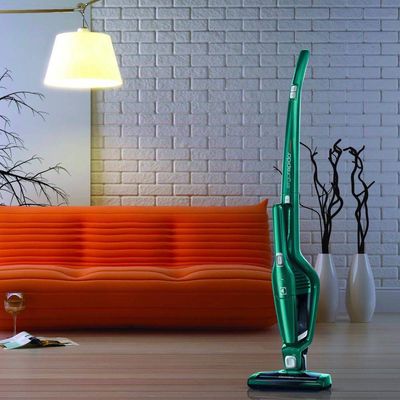 Aspirador de Pó 2 em 1 Sem Fio Ergorapido ERG22 60W Electrolux Verde / Bivolt