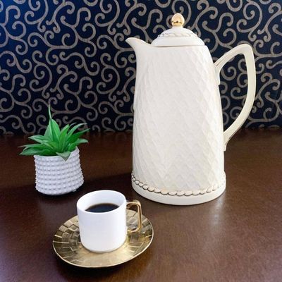Garrafa Térmica Wolff em Porcelana Renda Creme 900ml Areia