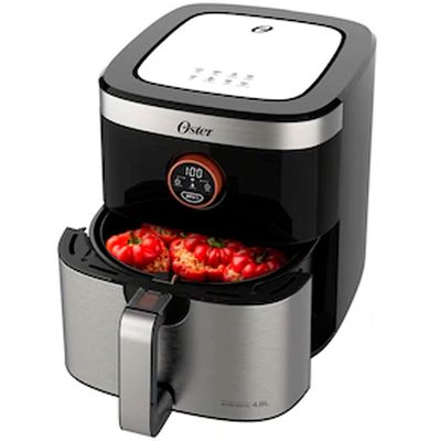 Fritadeira Elétrica Sem Óleo Air Fryer 2 em 1 Oster OFRT660 4,8L com Função Desidratar Preto com Inox / 110V