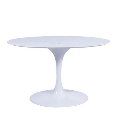 Mesa Saarinen Oval Espirito Santo 135x90cm - Base Branca