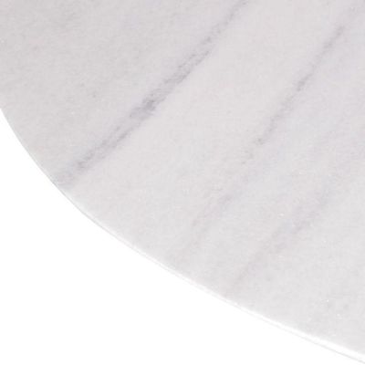 Mesa Saarinen Oval Espirito Santo 135x90cm - Base Branca