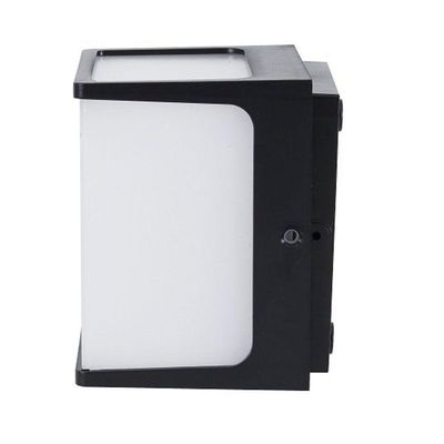 Arandela Led 8w Hansa 3000k Preta Ip65 Bivolt Gaya