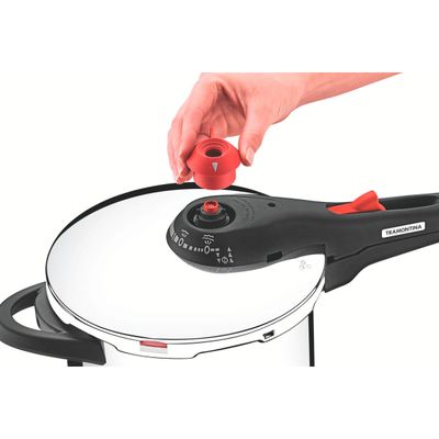 Panela de Pressão Tramontina Solar Aço Inox 6 L Fundo Triplo com 5 Dispositivos de Segurança 22 cm