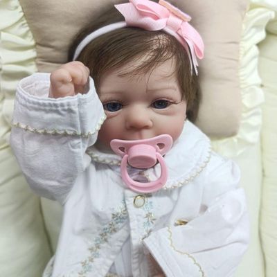 Bebê Reborn Menina Corpo De Viníl De Silicone Artesanal Olhos Abertos