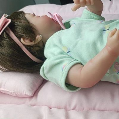 Bebê Reborn Menina Corpo De Viníl De Silicone Artesanal Olhos Abertos