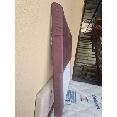 Cabeceira Pâmela Cama Box Estofada Capitone Élpis Móveis Suede Marron 90cm