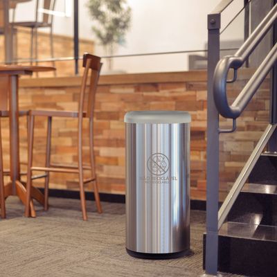 Lixeira Inox Tramontina Piemonte 40 Litros Scotch Brite e Tampa Basculante Cinza