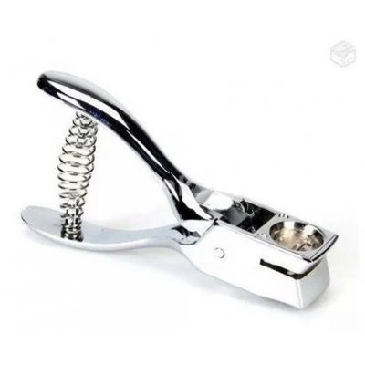 Alicate Furador Ovóide para Crachá Pvc - Profissional