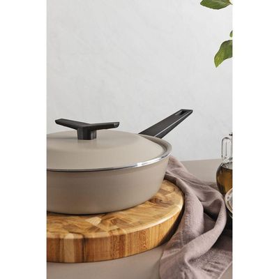 Frigideira Funda Tramontina Spezia Induction Alumínio Antiaderente Starflon Excellent Areia 24 Cm Tramontina