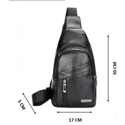 Bolsa Transversal Masculina Couro Ombro Peito Nova Pochete Preto Unissex