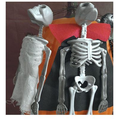 Enfeite De Halloween Esqueleto Pendurado - 32cm