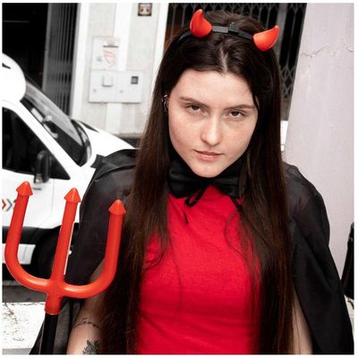 Fantasia De Diabinha Com Chifres Capa Preta E Tridente