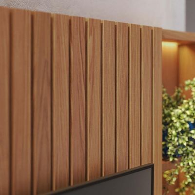 Estante Painel Ripado Para Tv 82 Pol Led 240cm Jolie C04 Freijó Off White Matte - Lyam Decor