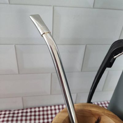 Bomba para Tomar Chimarrão Mil Furos de Mate Inox Bortonaggio 23,5cm Lisa Bojo Removível