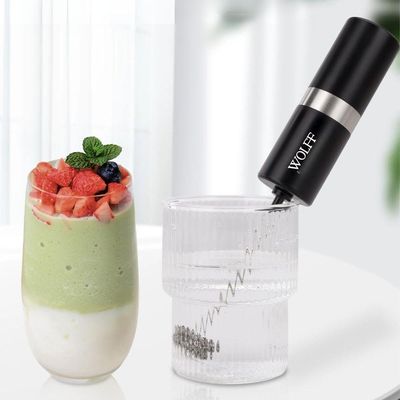 Mixer Elétrico Para Bebidas De Aço Inox E Plástico Com Suporte Wolff
