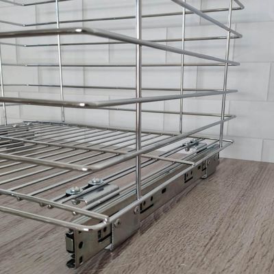 Tulha Aramada Deslizante 45cm x 37,5cm Cesto Roupa Suja com Corrediça para Banheiro Cromado