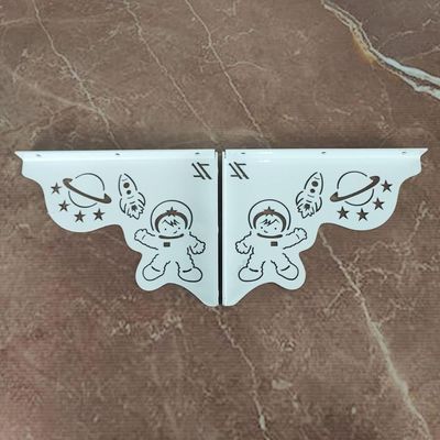 Mão Francesa Ornamentada 20cm Nave Espacial Astronauta Branco Aço Zarg