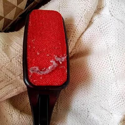Escova Tira Pelo Giratório Preto Ordene Removedor de Pêlos Roupas Fiapos Tecidos