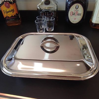 Travessa de Inox com Tampa 1,5L Retangular Funda 24x19x6cm para Servir Assadeira Pequena