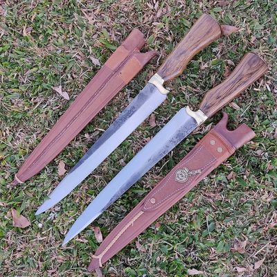 Faca Javalizeira Artesanal 12' Caça Javali com Guarda Aço Carbono 1070 Brut Forge