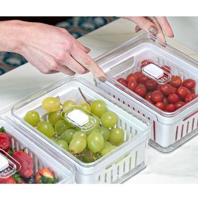 Kit 4 Organizadores De Geladeira Com Cestos Escorredores 2,2L Caixas Plásticas Para Legumes Clear Fresh