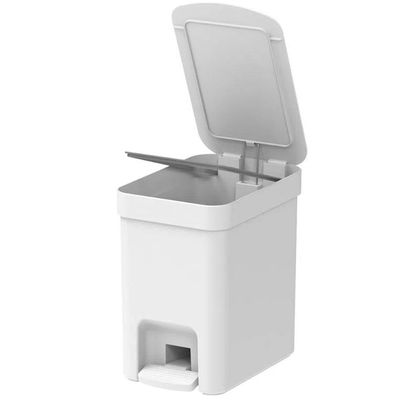 Lixeira de Banheiro com Pedal e Aro Interno Polipropileno 6 Litros Trium OU Branco