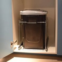 Lixeira de Embutir Preta Masutti Deslizante para Cozinha 15l com Tampa Click com Corrediças