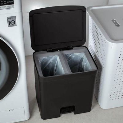 Lixeira Coleta Seletiva com Pedal para Cozinha 20L Trium Duplo Compartimento OU Preto