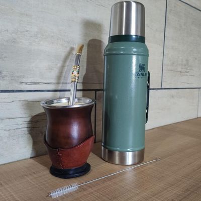 Bomba de Chimarrão Inox 25cm Mil Furos Brasão Bojo Rosca Escovinha Bortonaggio