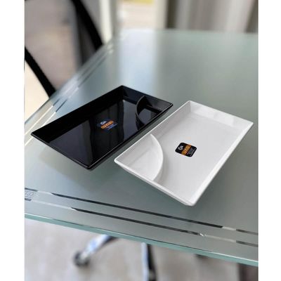 Prato para Sushi com Porta Shoyu Uno Coza Travessa Branca Retangular 19,3cm em Polipropileno