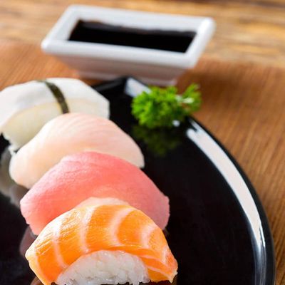 Kit 24 Pote De Molho Shoyu Molheiras Para Sushi Branco 25ml Restaurante