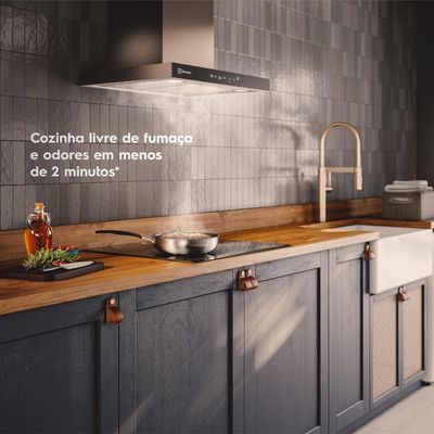 Coifa de Parede Electrolux CE6TF Experience com Inteligência Artificial e Alto Poder Sucção Inox Prata / 220V