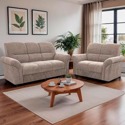 Sofá de 3 e 2 Lugares Cama inBox Mourato com 187cm e 140cm de Larguras e Revestidos em Bouclé Bege Claro