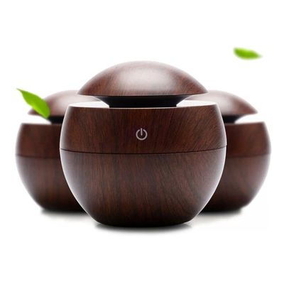 Umidificador Aromatizador Difusor Aromas Eletrico Madeira Usb Led 7 Cores Bolinha Escura