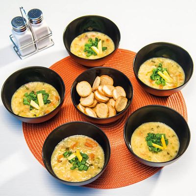 Kit 24 Cumbucas Tigelas de Plástico 500ml Preto Caldos Sopas Petiscos 13,5x7,8cm Uz Premium