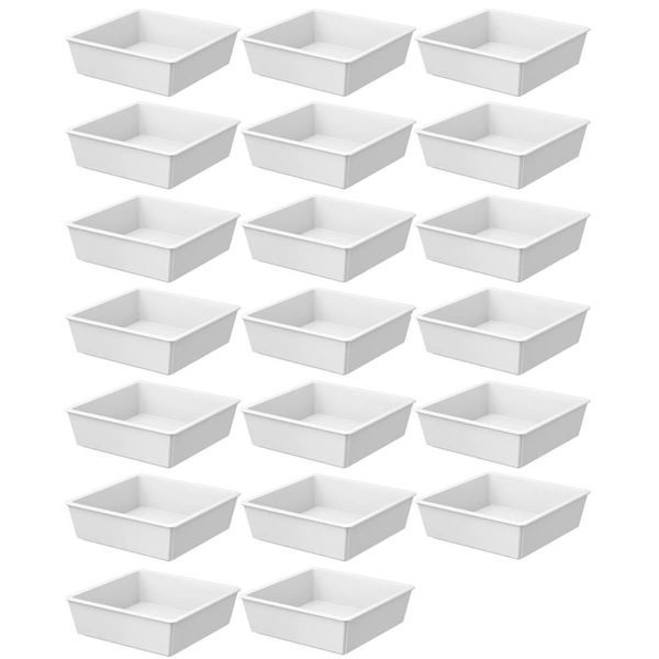 17435225568961