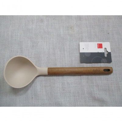 Concha De Silicone Com Cabo Em Acácia Spicy Bege