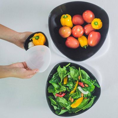 Saladeira Triangular Tigela 3,5L Cozinha Plástico Saladas Preta Essential Coza