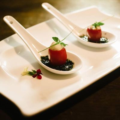Kit 36 Colheres Finger Food Porcelana 20ml Branca Couvert Lyor Restaurante