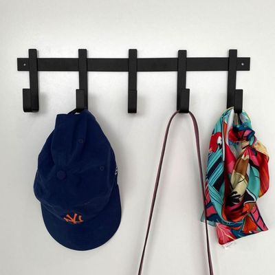 Kit 3 Cabideiros de Parede com 5 Ganchos em Aço Preto para Pendurar Roupas Mochilas Bolsas Guarda Chuva