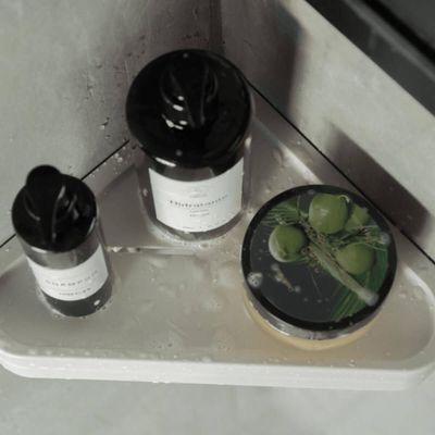 Porta Shampoo Cantoneira Banheiro Bege 33x24cm Ganchos Adesivo Eleve Ou