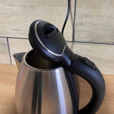 Chaleira Jarra Elétrica Inox 1,8L 220V Água Quente Desligamento Automático Disul Cinza / 220v